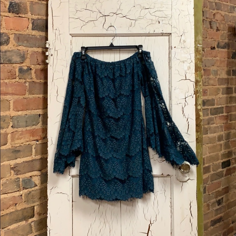 NWT Minkpink dress